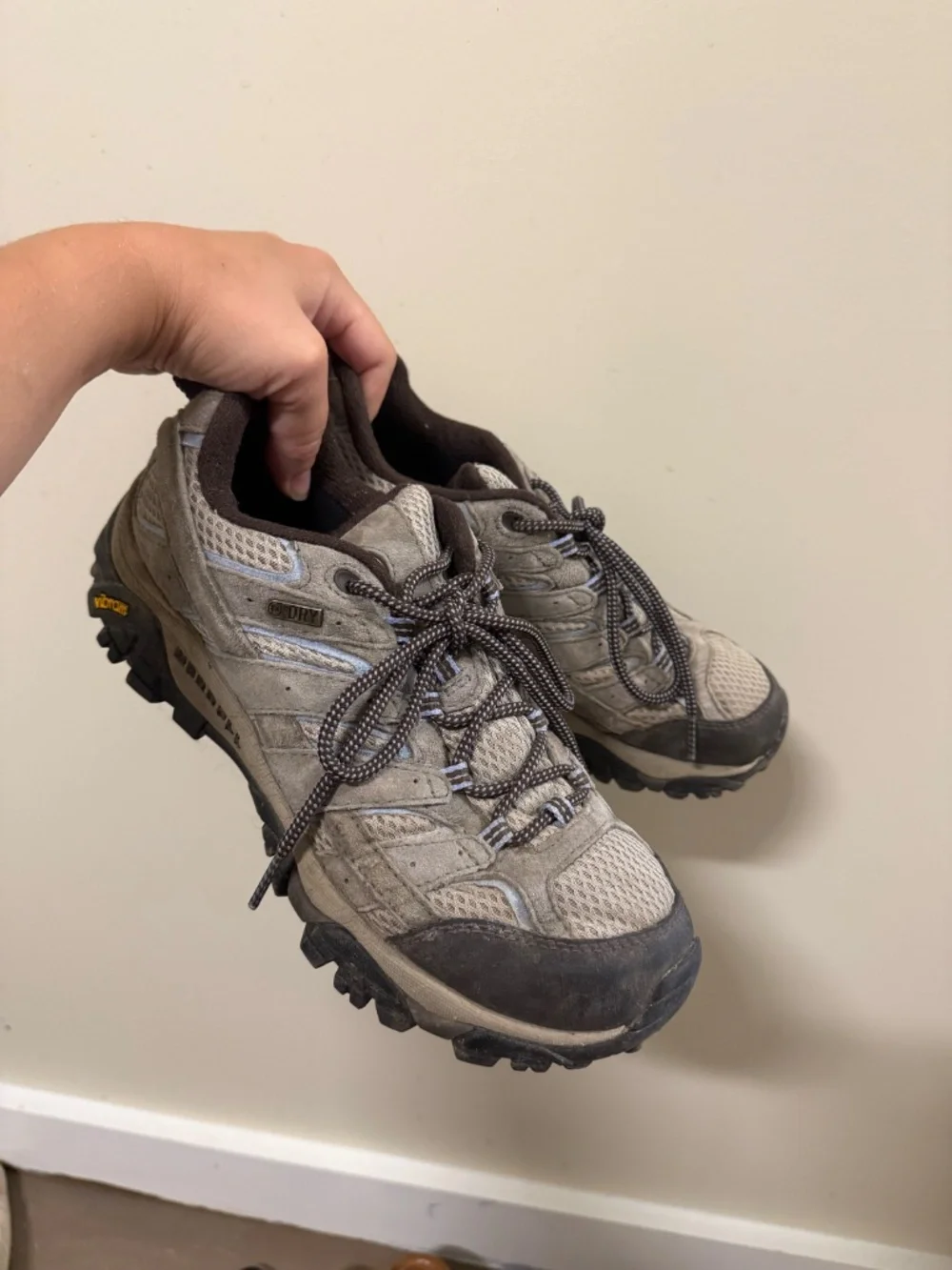 Merrell Hiking Shoes Vibram Soles